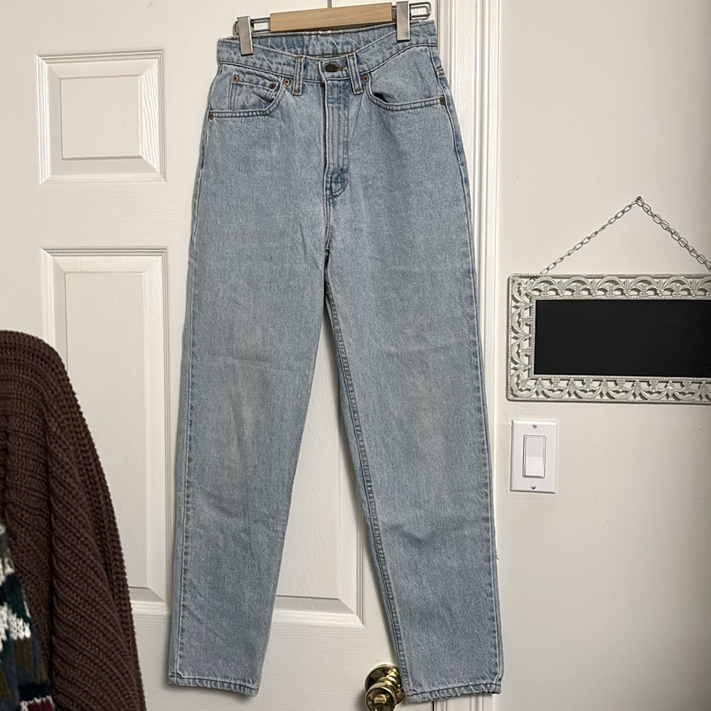 Vintage High Rise Levi Jeans